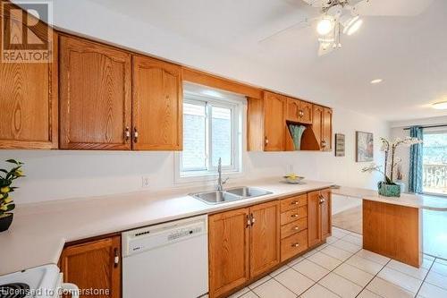 49 Dawn Ridge Drive, Kitchener, ON - Indoor Photo Showing Kitchen With Double Sink