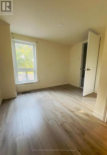 153 1/2 Olive Avenue S, Oshawa, ON - Indoor Photo Showing Other Room