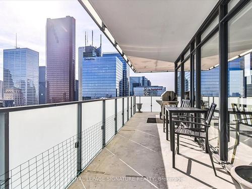 4107-20 Lombard St, Toronto, ON - Outdoor With Balcony With Exterior