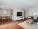 2-48 Three Valleys Dr, Toronto, ON  - Indoor Photo Showing Living Room 