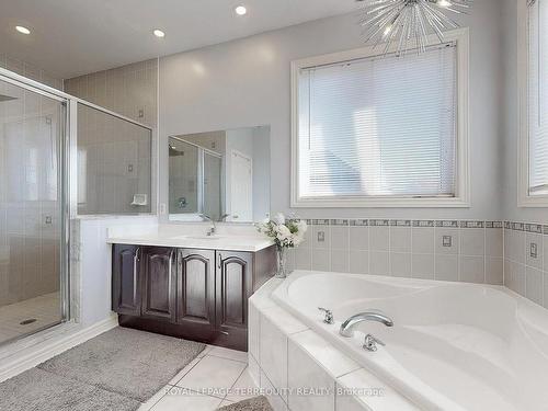 7 Bissland Dr, Ajax, ON - Indoor Photo Showing Bathroom