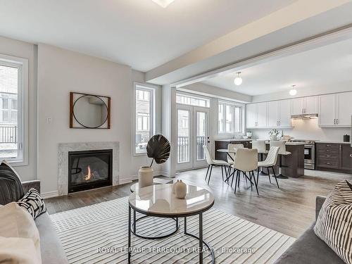 20 Sambro Lane, Whitchurch-Stouffville, ON - Indoor Photo Showing Living Room With Fireplace