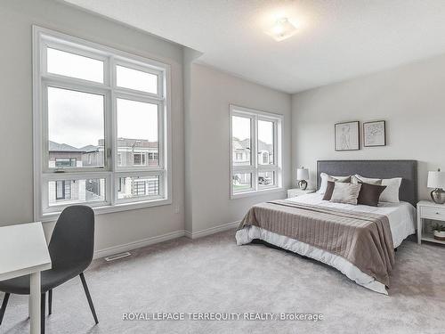 20 Sambro Lane, Whitchurch-Stouffville, ON - Indoor Photo Showing Bedroom