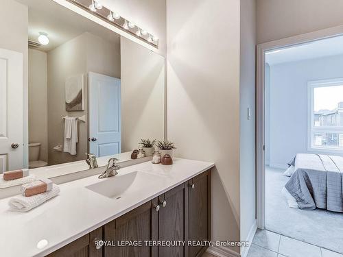 20 Sambro Lane, Whitchurch-Stouffville, ON - Indoor Photo Showing Bathroom