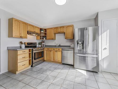 26-2651 Aquitaine Ave, Mississauga, ON - Indoor Photo Showing Kitchen