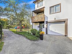 26-2651 Aquitaine Ave  Mississauga, ON L5N 1V5