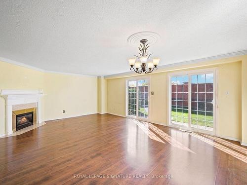 89 Stornwood Crt, Brampton, ON - Indoor With Fireplace