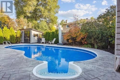 1493 Queensbury Crescent, Oakville, ON - Outdoor With In Ground Pool With Backyard