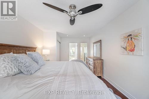 853 Willow Avenue, Milton, ON - Indoor Photo Showing Bedroom