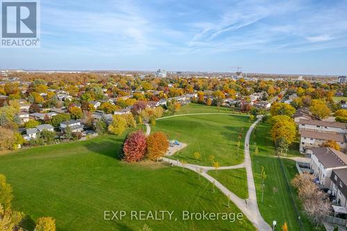 853 Willow Avenue, Milton, ON - Outdoor With View