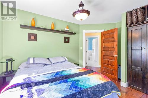 123 Valley Ridge Road, Grey Highlands, ON - Indoor Photo Showing Bedroom