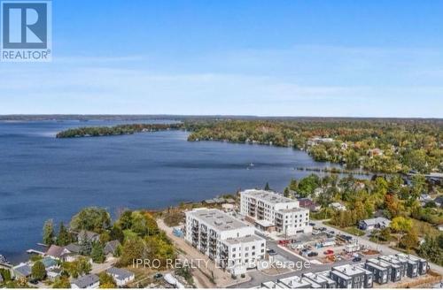 303 - 19B West Street N, Kawartha Lakes, ON - Outdoor With Body Of Water With View