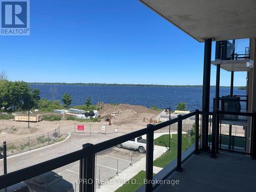 303 - 19B West Street N, Kawartha Lakes, ON - Outdoor With Body Of Water With Balcony With View