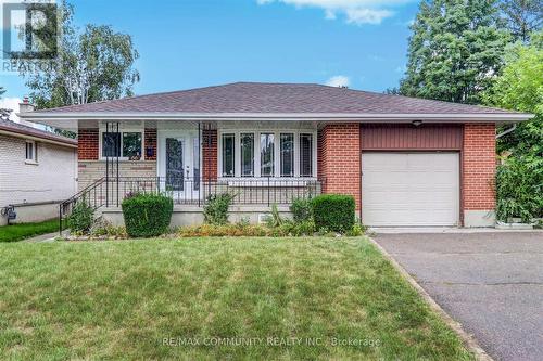 66 Valdez Court, Oshawa, ON - Outdoor