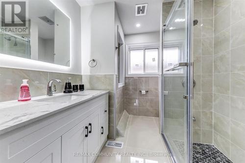 66 Valdez Court, Oshawa, ON - Indoor Photo Showing Bathroom