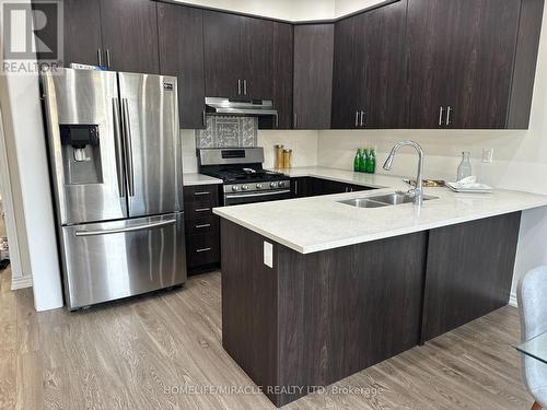 80 Workmen'S Circle, Ajax, ON - Indoor Photo Showing Kitchen With Double Sink With Upgraded Kitchen