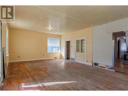 1833 Third Avenue, Trail, BC - Indoor Photo Showing Other Room