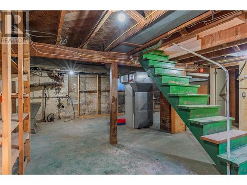 1833 Third Avenue, Trail, BC - Indoor Photo Showing Basement