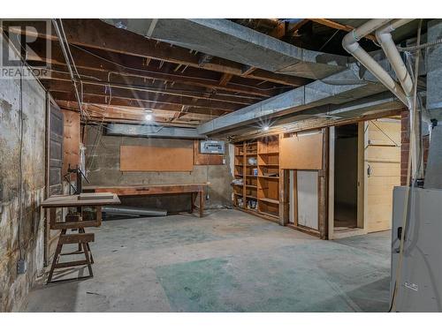 1833 Third Avenue, Trail, BC - Indoor Photo Showing Basement