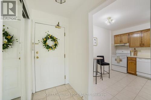 56 - 3050 Pinemeadow Drive, Burlington, ON - Indoor Photo Showing Kitchen