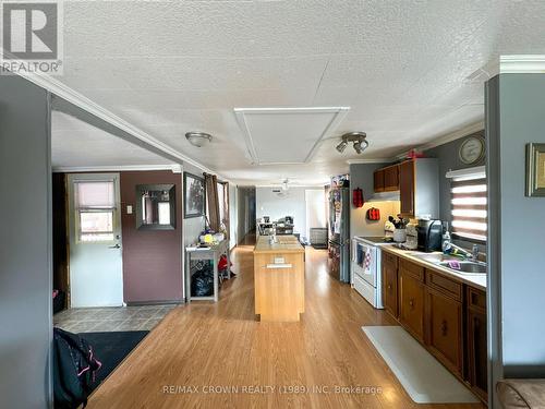 45 Denis Street, Hearst, ON - Indoor Photo Showing Kitchen