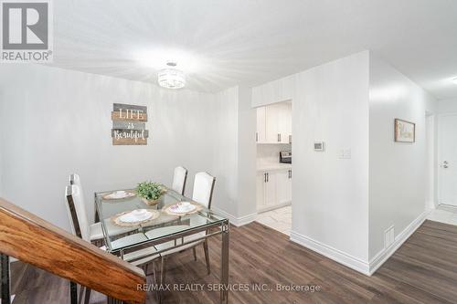 98 Simmons Boulevard, Brampton, ON - Indoor Photo Showing Dining Room