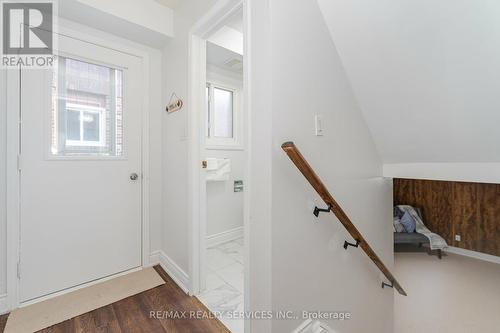 98 Simmons Boulevard, Brampton, ON - Indoor Photo Showing Other Room