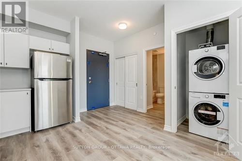 512 - 397 Codd'S Road, Ottawa, ON - Indoor Photo Showing Laundry Room