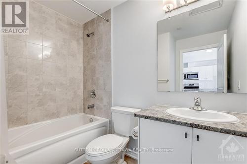 512 - 397 Codd'S Road, Ottawa, ON - Indoor Photo Showing Bathroom