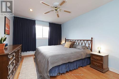 1 Windy Golf Way, Toronto, ON - Indoor Photo Showing Bedroom