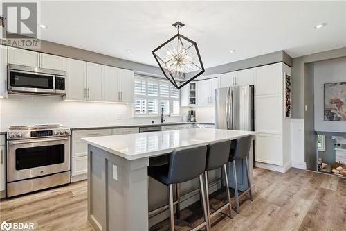 440 Mount Albion Road, Hamilton, ON - Indoor Photo Showing Kitchen With Upgraded Kitchen