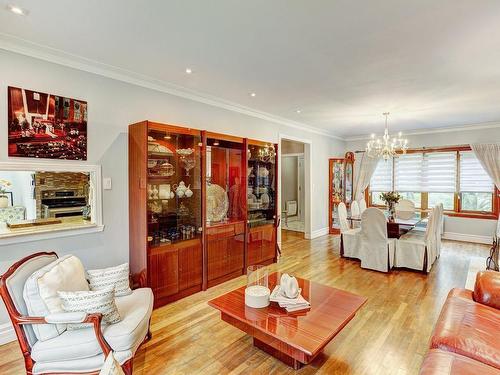 Salon - 397 Av. Glengarry, Mont-Royal, QC - Indoor Photo Showing Living Room