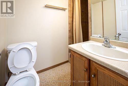 299 Holmes Avenue, Toronto, ON - Indoor Photo Showing Bathroom