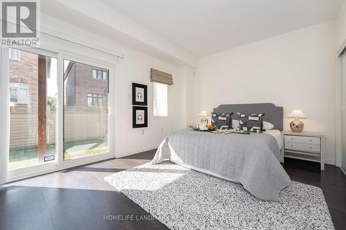 118 Genuine Lane, Richmond Hill, ON - Indoor Photo Showing Bedroom