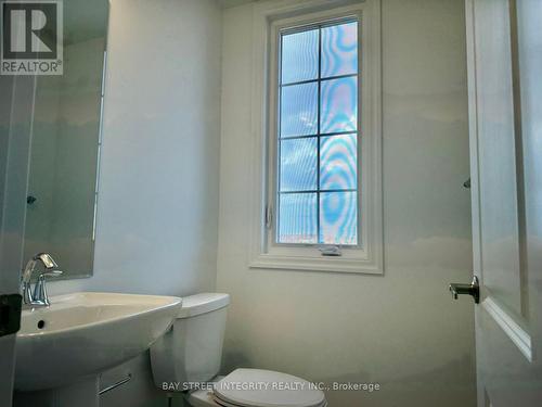 1224 Wheat Boom Drive, Oakville, ON - Indoor Photo Showing Bathroom