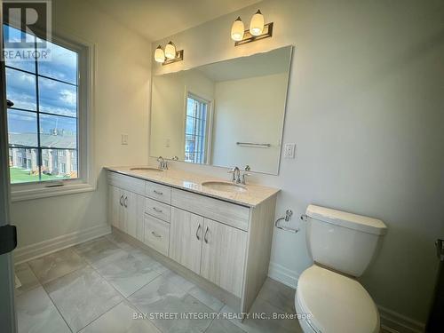 1224 Wheat Boom Drive, Oakville, ON - Indoor Photo Showing Bathroom