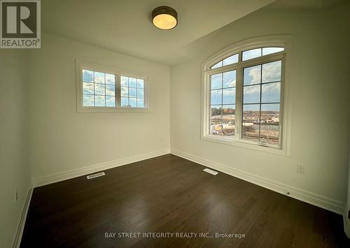 1224 Wheat Boom Drive, Oakville, ON - Indoor Photo Showing Other Room