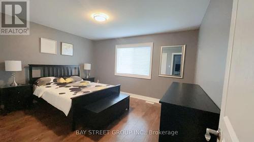 712 Dominion Road, Fort Erie, ON - Indoor Photo Showing Bedroom