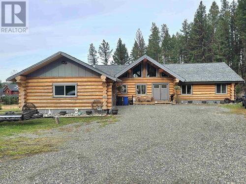 5373 Kallum Drive, 108 Mile Ranch, BC - Outdoor