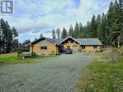 5373 Kallum Drive, 108 Mile Ranch, BC - Outdoor