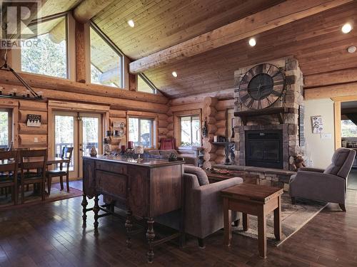 5373 Kallum Drive, 108 Mile Ranch, BC - Indoor Photo Showing Living Room With Fireplace