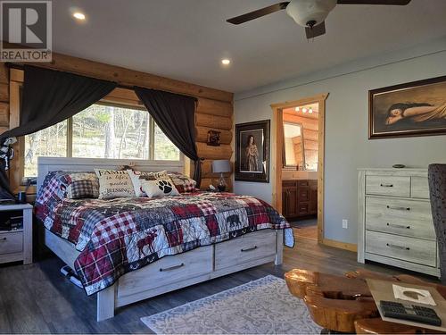 5373 Kallum Drive, 108 Mile Ranch, BC - Indoor Photo Showing Bedroom