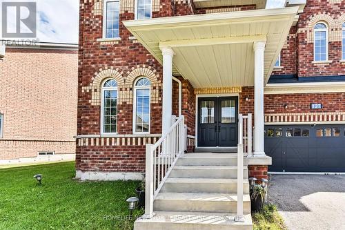 127 Greenwood Road, Whitchurch-Stouffville, ON - Outdoor With Facade