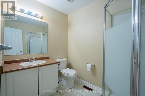 13 Fallstar Crescent, Brampton, ON - Indoor Photo Showing Bathroom