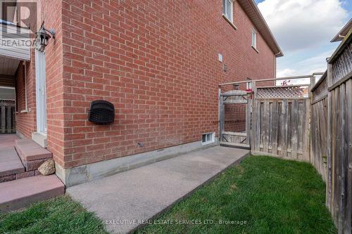 13 Fallstar Crescent, Brampton, ON - Outdoor With Exterior