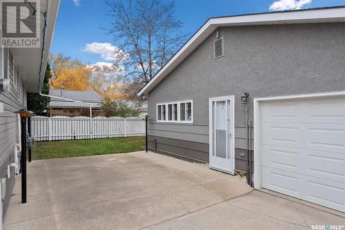 188 Salisbury Drive, Saskatoon, SK - Outdoor With Exterior