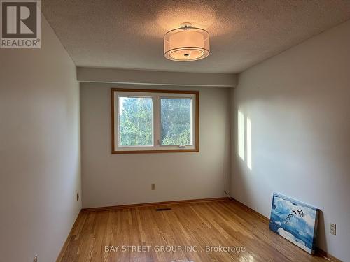 Upper - 1611 Lewes Way, Mississauga, ON - Indoor Photo Showing Other Room