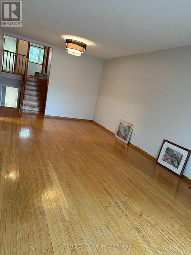 Upper - 1611 Lewes Way, Mississauga, ON - Indoor Photo Showing Other Room