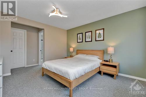 112 Tweed Crescent, Russell, ON - Indoor Photo Showing Bedroom