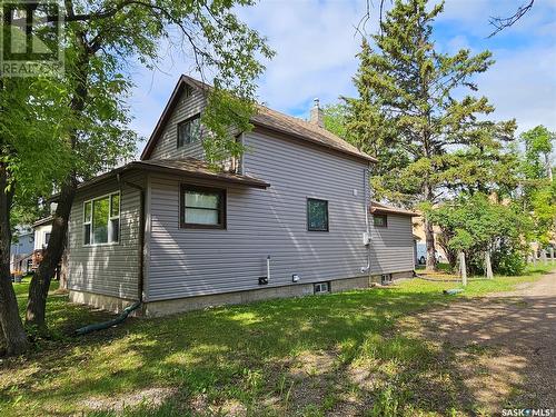 710 Carleton Street, Moosomin, SK - Outdoor